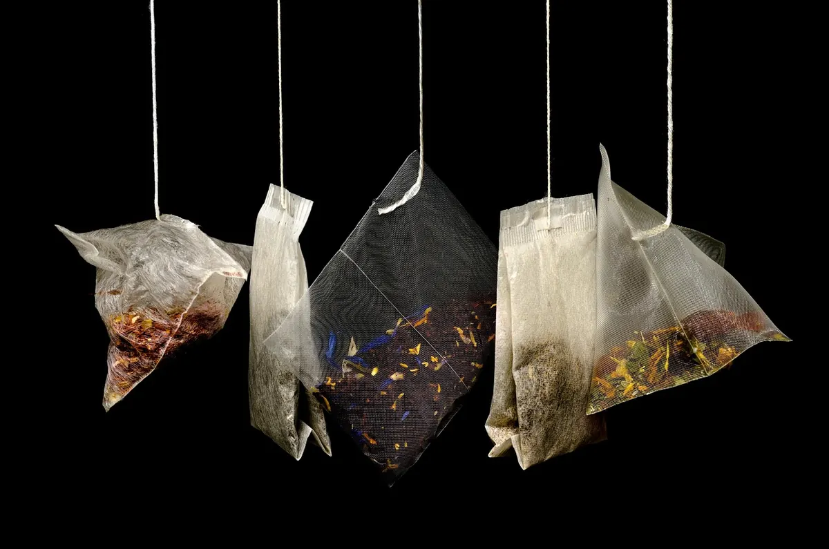 How to Brew Loose-Leaf Tea Correctly: Temperature and Time Guide