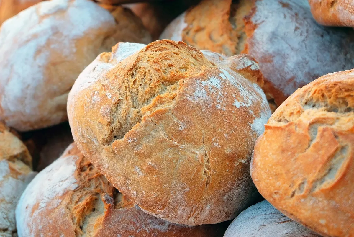 Seasonal Baking: 5 Autumn Spiced Loaves to Make with Local Flour